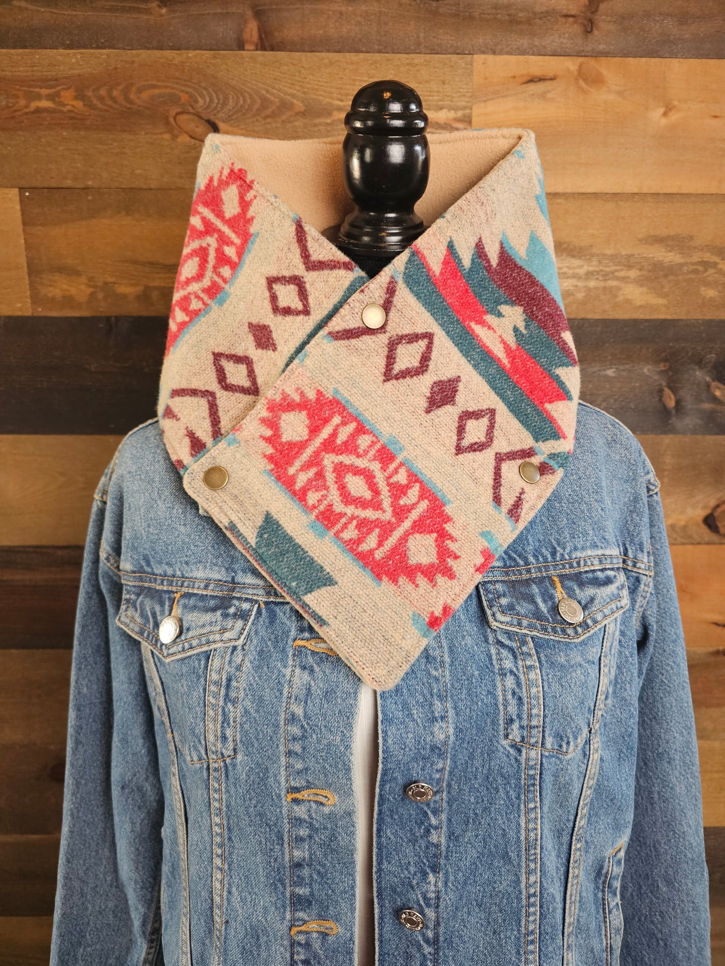 Women's Western Cowl - Pink/Beige Aztec