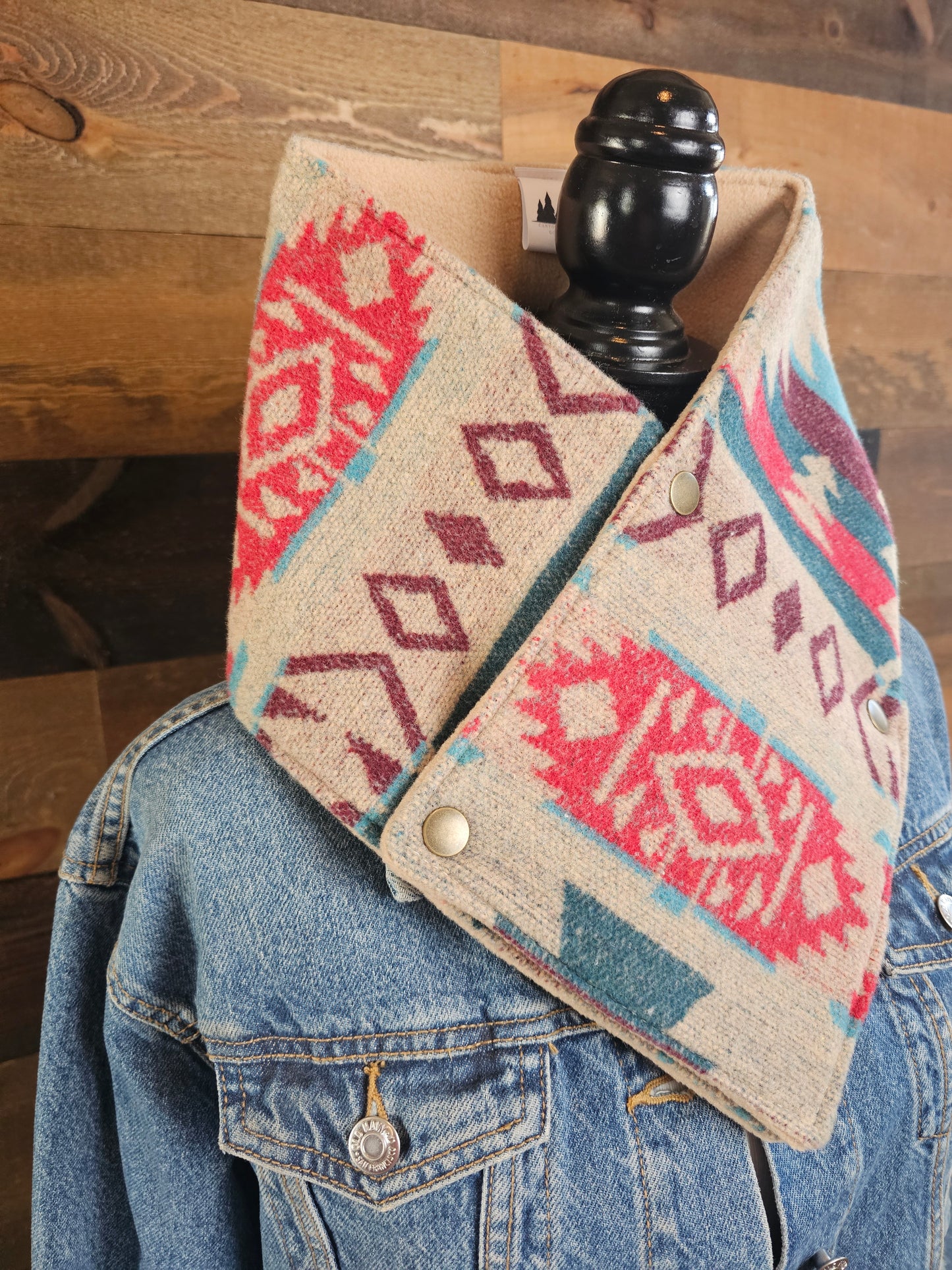 Women's Western Cowl - Pink/Beige Aztec