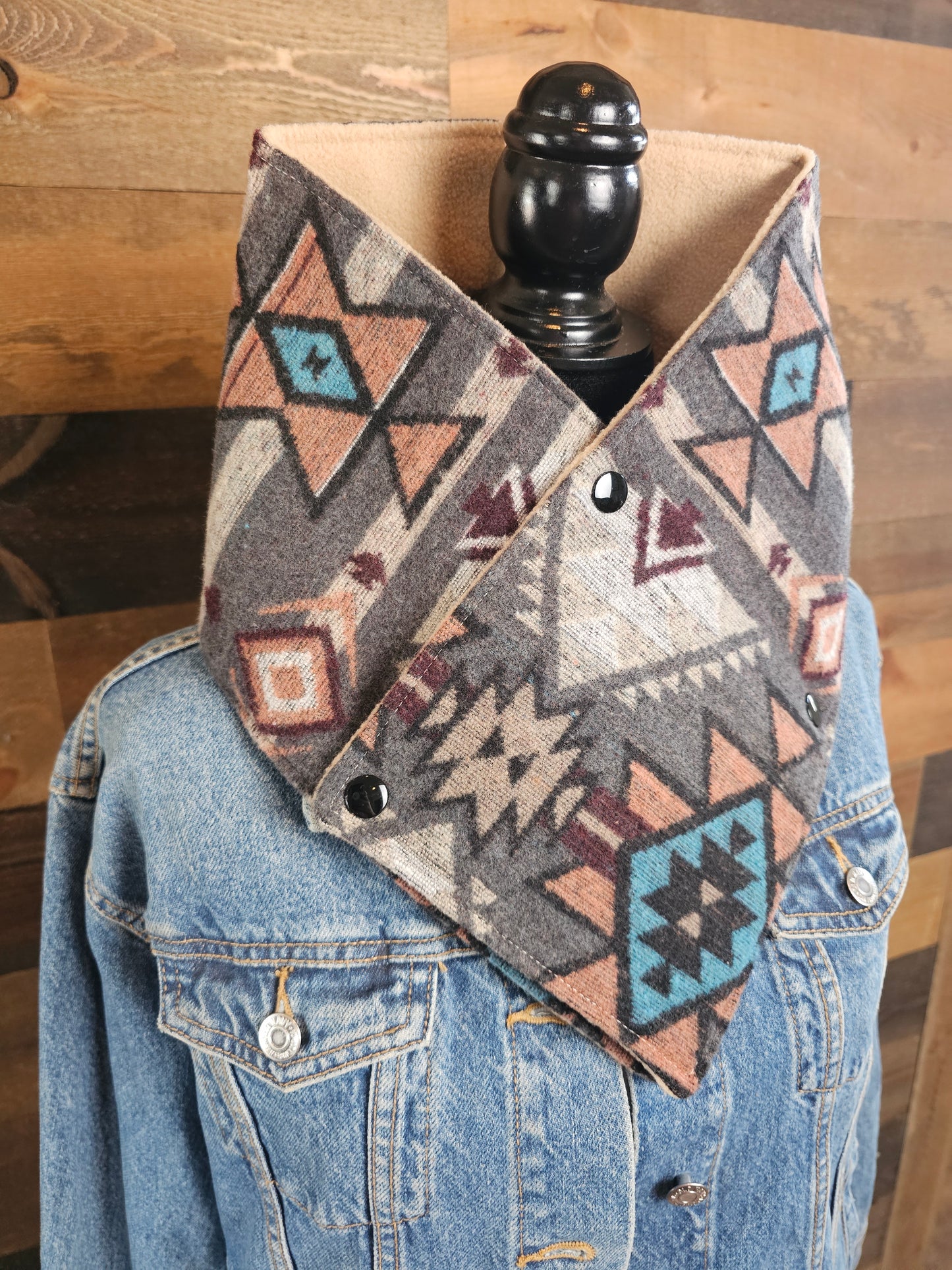 Women's Western Cowl - Grey/Turquoise Aztec