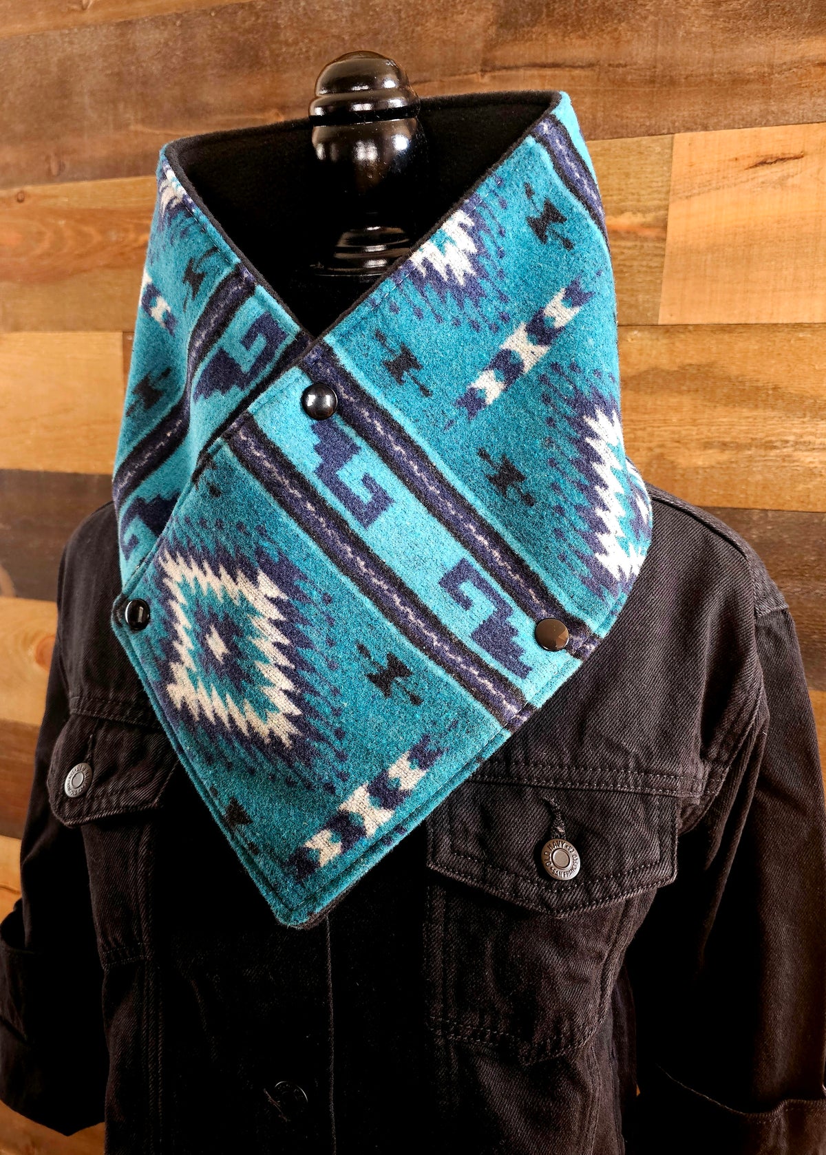 Women's Western Cowl - Black/Turquoise Aztec