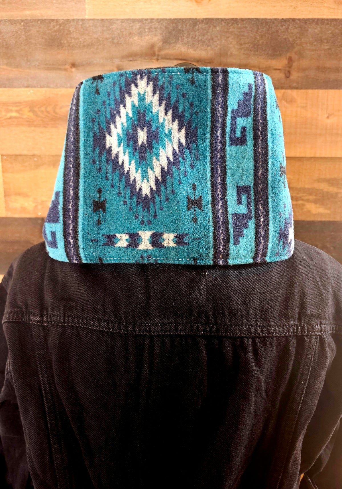 Women's Western Cowl - Black/Turquoise Aztec