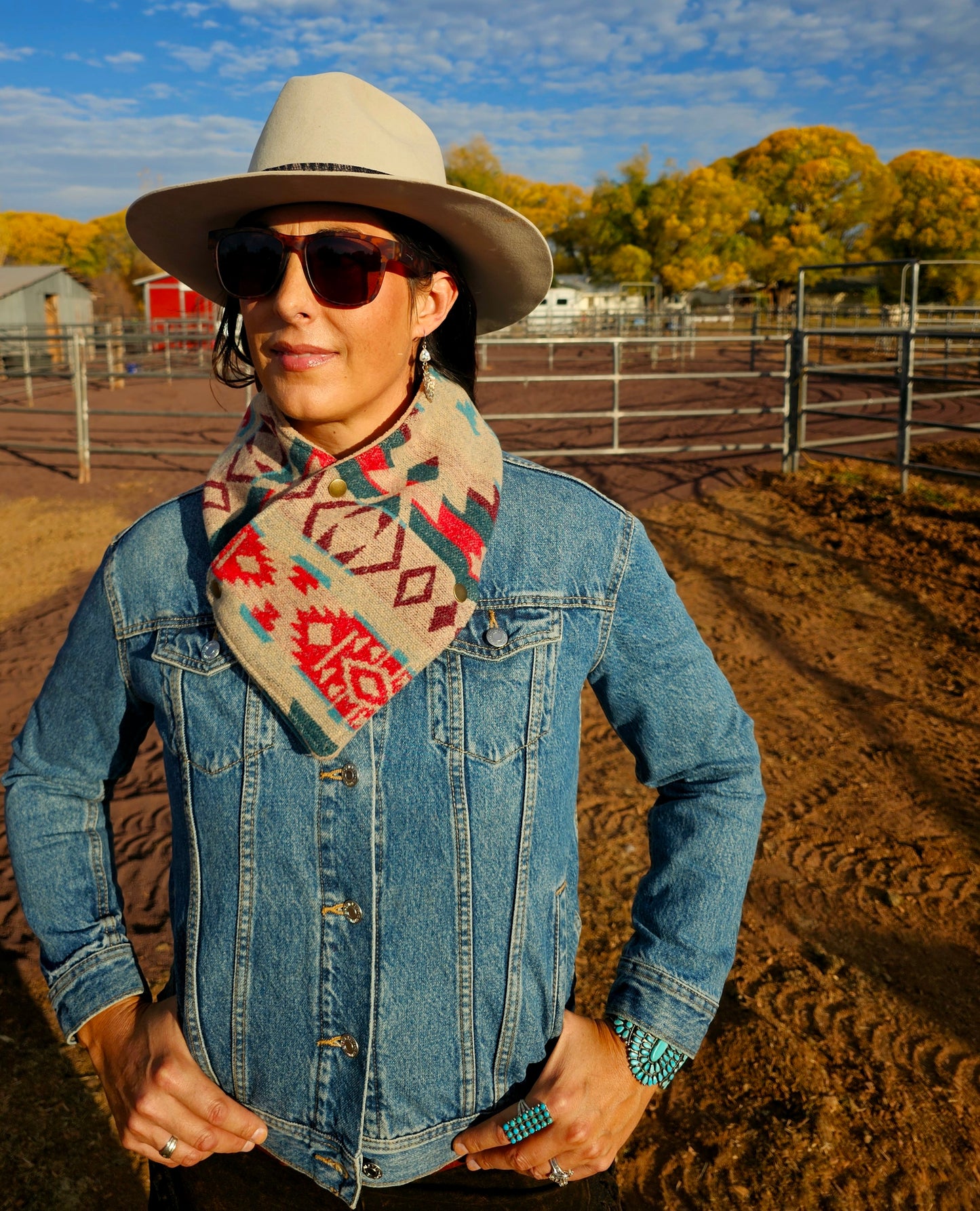 Women's Western Cowl - Pink/Beige Aztec