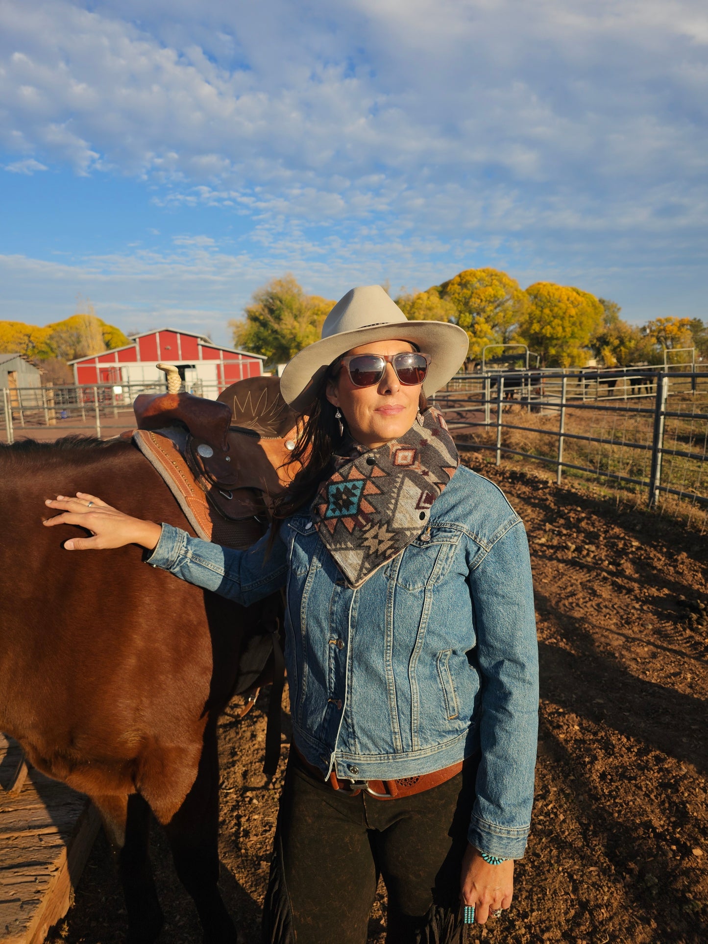 Women's Western Cowl - Grey/Turquoise Aztec