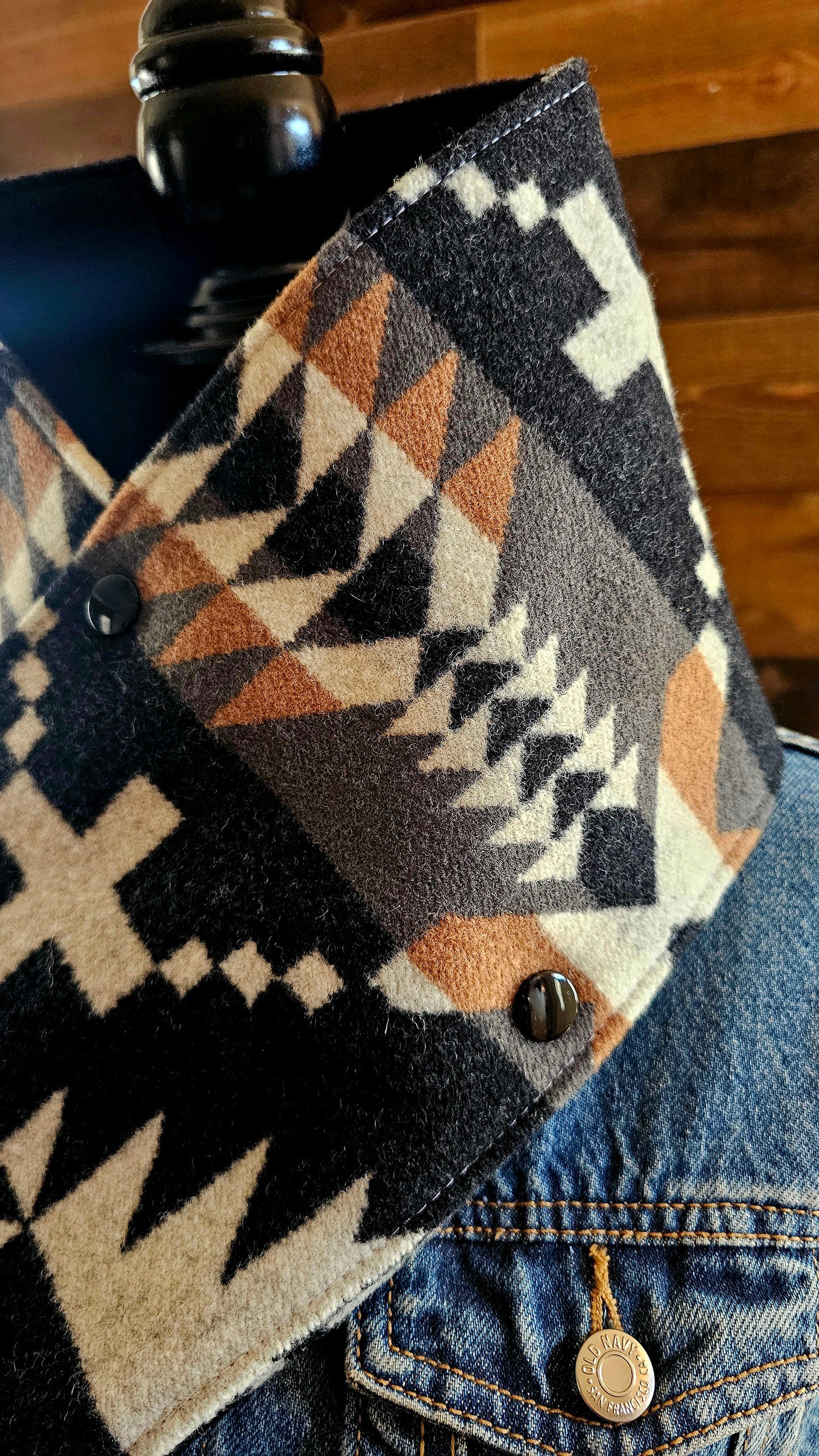 Wool Cowl Scarf - Spider Rock