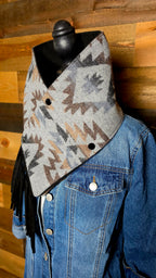 Women's Western Cowl - Grey Aztec Fringe