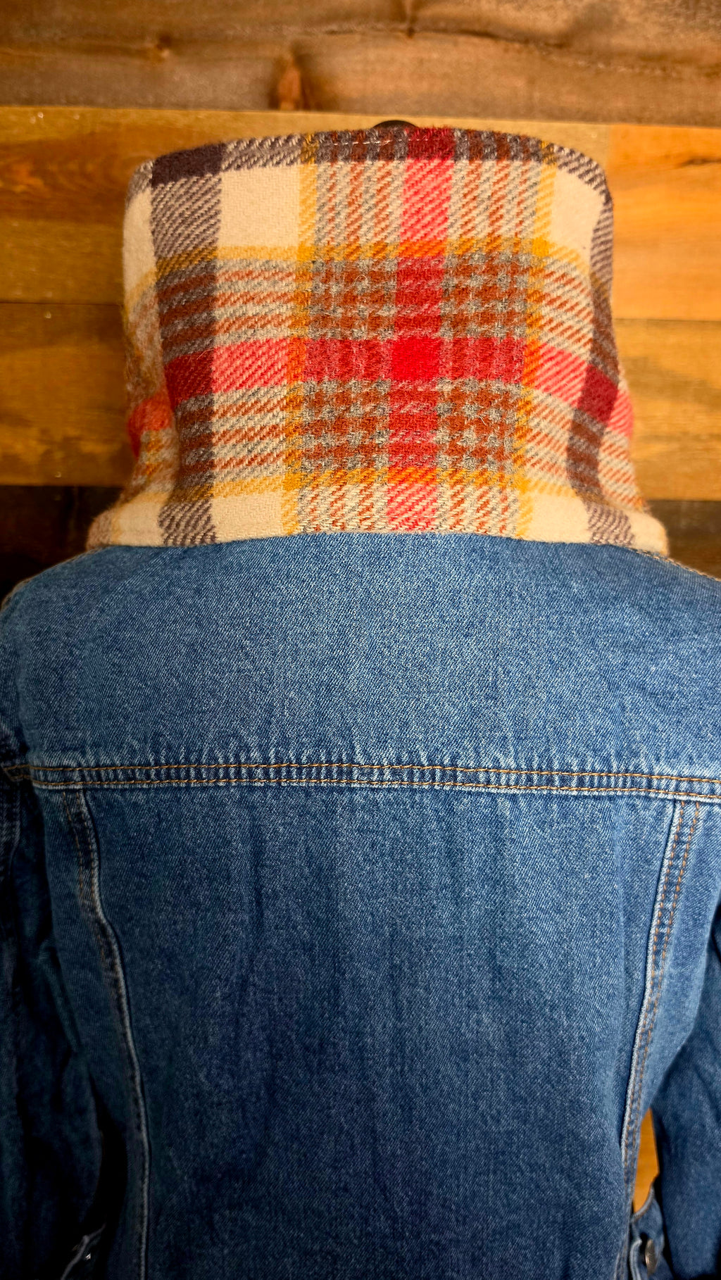 Plaid Wool Cowl Scarf - Lassen Fringe
