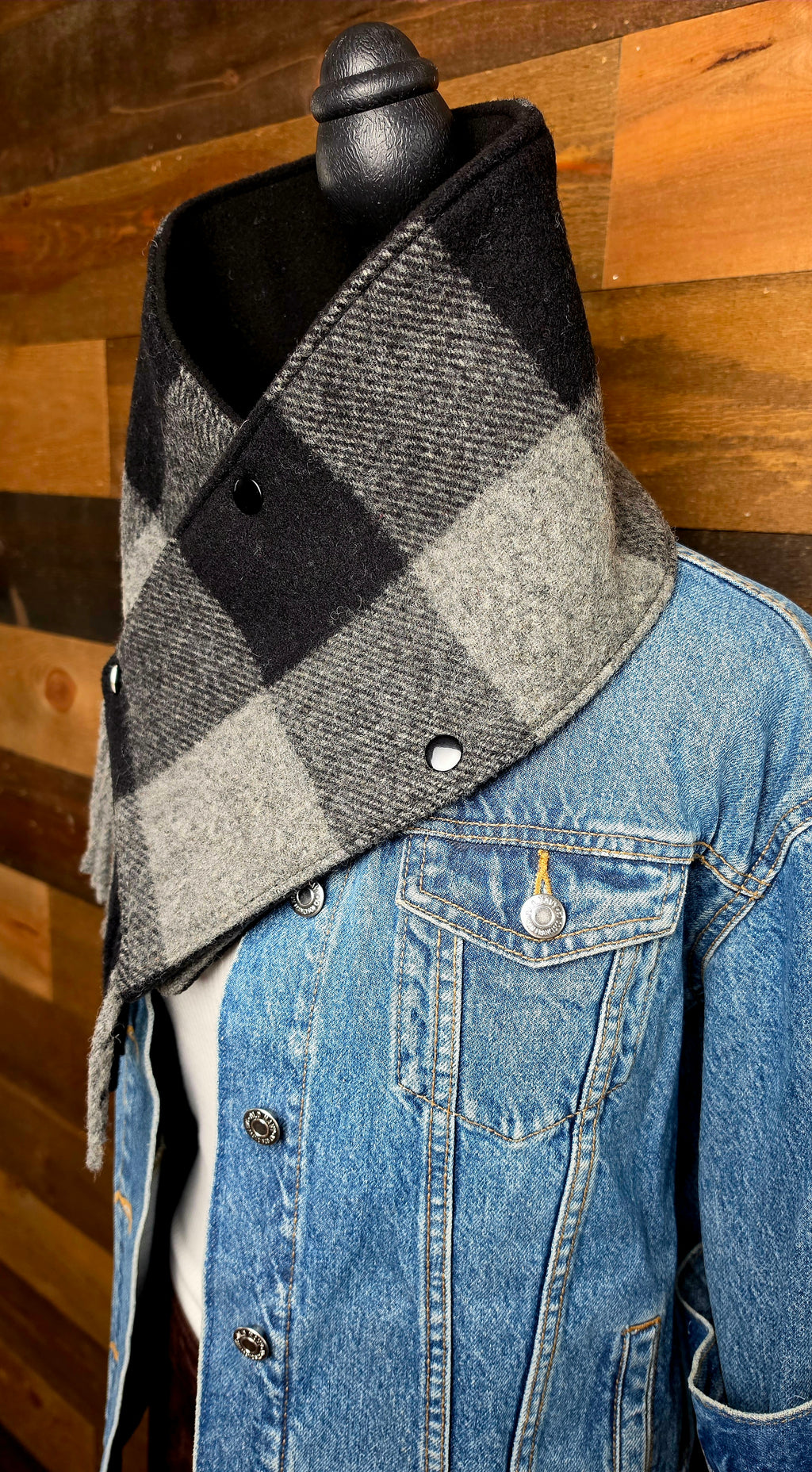 Plaid Wool Cowl Scarf - Black Buffalo Check Fringe