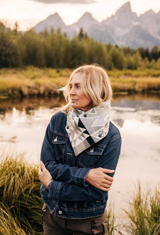 Wool Cowl Scarf - Diamond Ridge