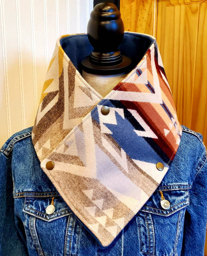 Western Wool Cowl Scarf - White Sands