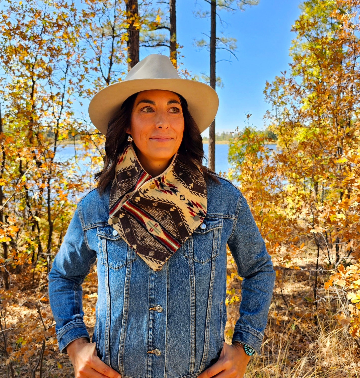 Women's Wool Cowl Scarf, Wool Cowl Scarf, Sherpa Bandana, Wool Neck Wrap, Geometric Cowl Scarf, Sherpa Triangle Scarf, Winter Wild Rag